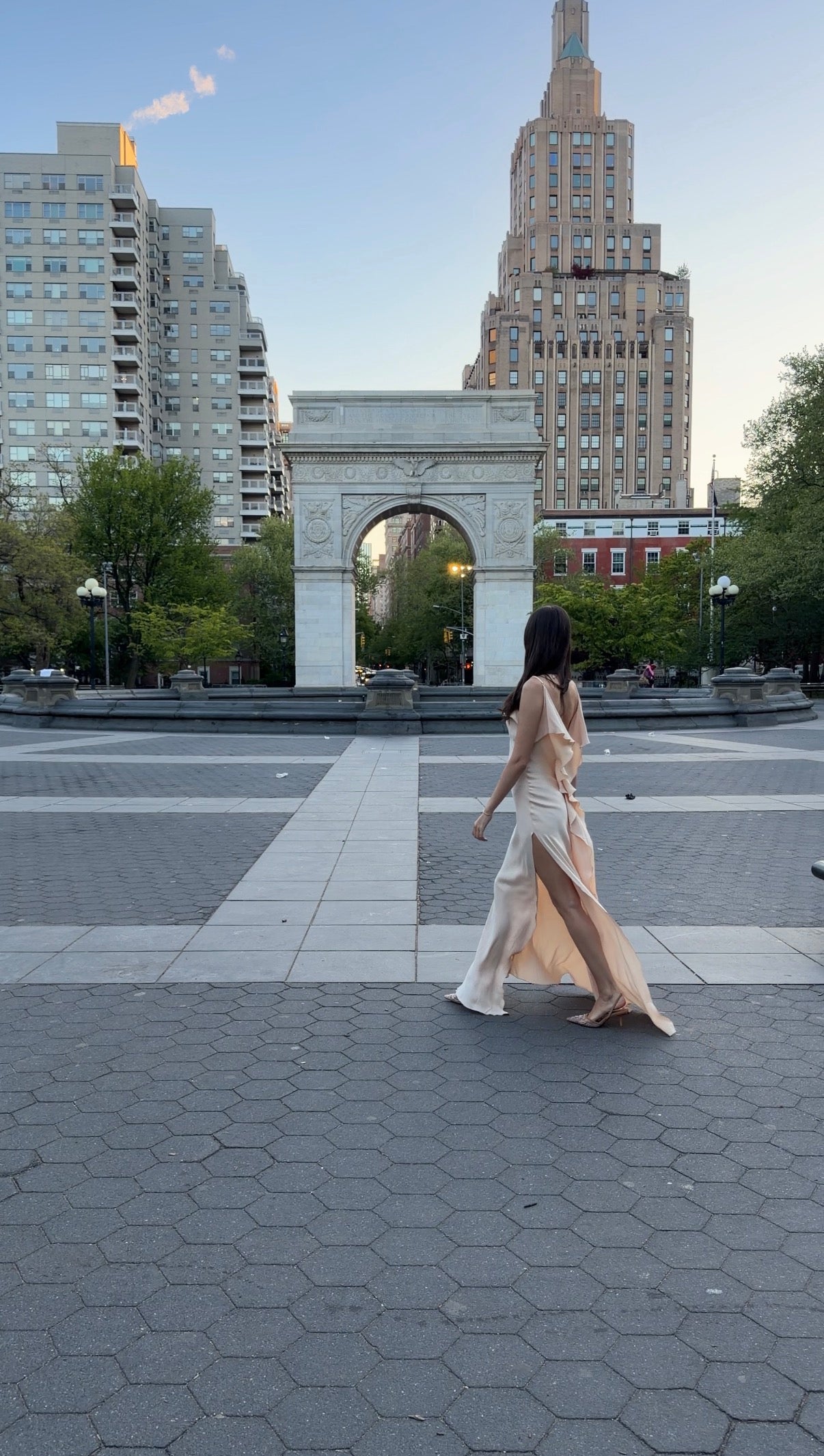 Lexington Gown in Peachy Crème