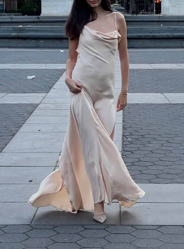Lexington Gown in Peachy Crème